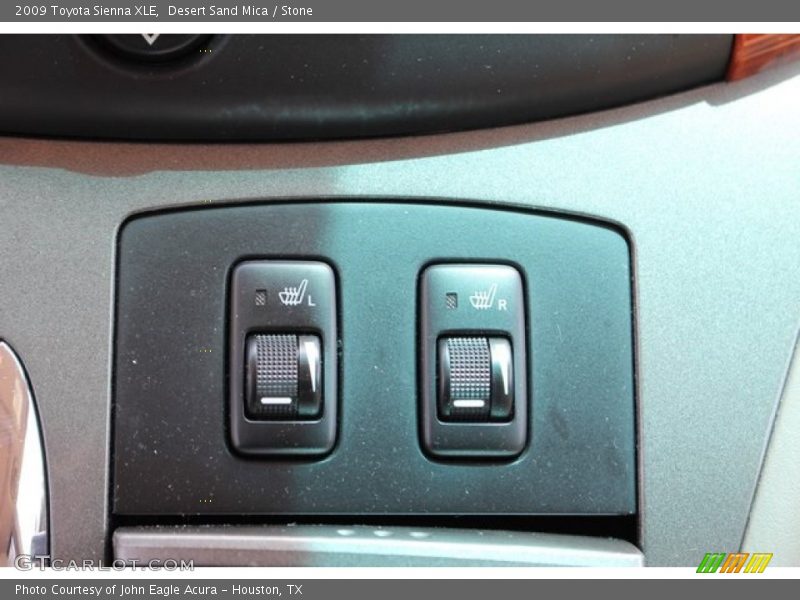 Desert Sand Mica / Stone 2009 Toyota Sienna XLE