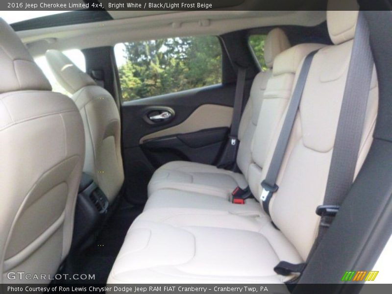 Bright White / Black/Light Frost Beige 2016 Jeep Cherokee Limited 4x4