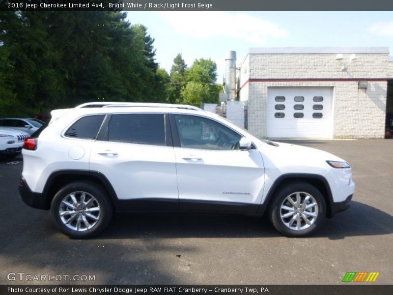 Bright White / Black/Light Frost Beige 2016 Jeep Cherokee Limited 4x4