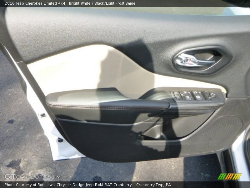 Bright White / Black/Light Frost Beige 2016 Jeep Cherokee Limited 4x4