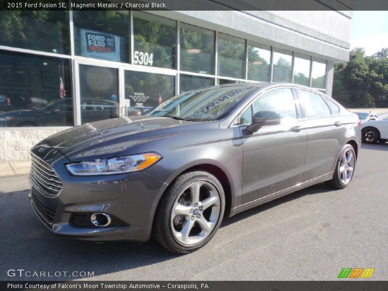 Magnetic Metallic / Charcoal Black 2015 Ford Fusion SE