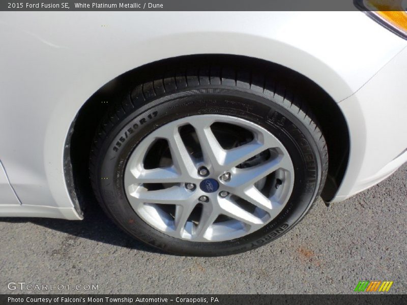 White Platinum Metallic / Dune 2015 Ford Fusion SE