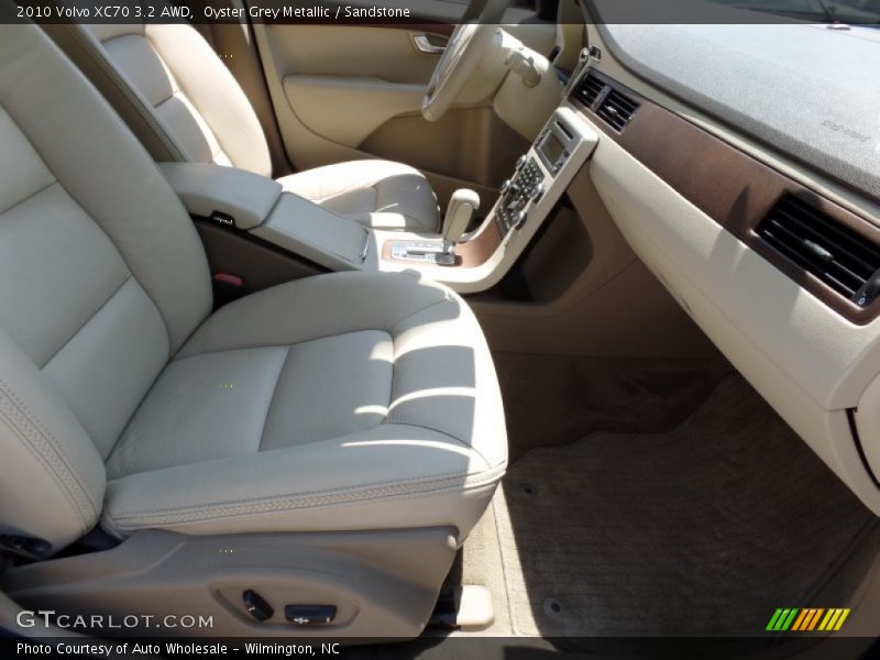 Oyster Grey Metallic / Sandstone 2010 Volvo XC70 3.2 AWD