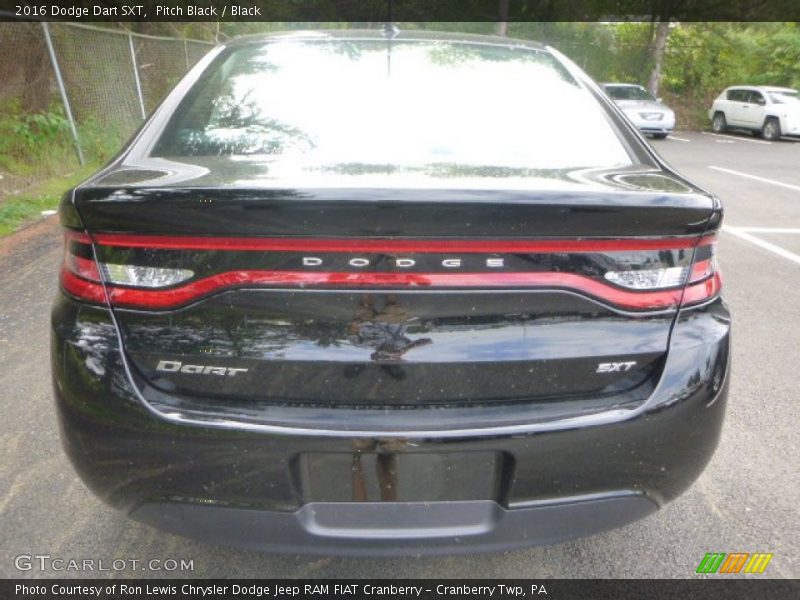 Pitch Black / Black 2016 Dodge Dart SXT