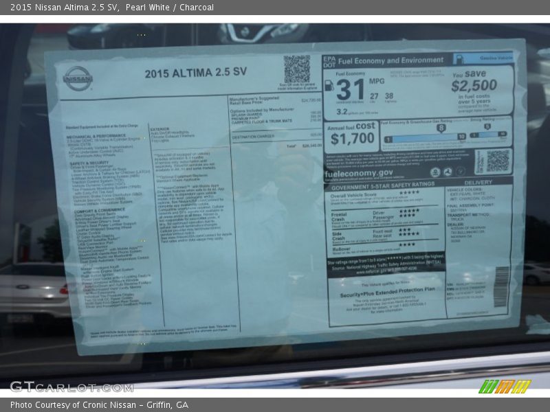 Pearl White / Charcoal 2015 Nissan Altima 2.5 SV