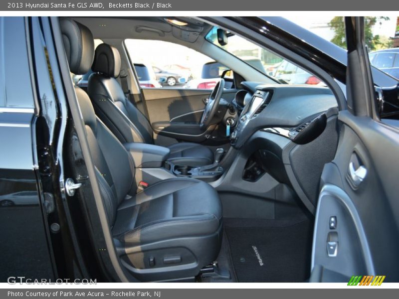 Becketts Black / Black 2013 Hyundai Santa Fe GLS AWD