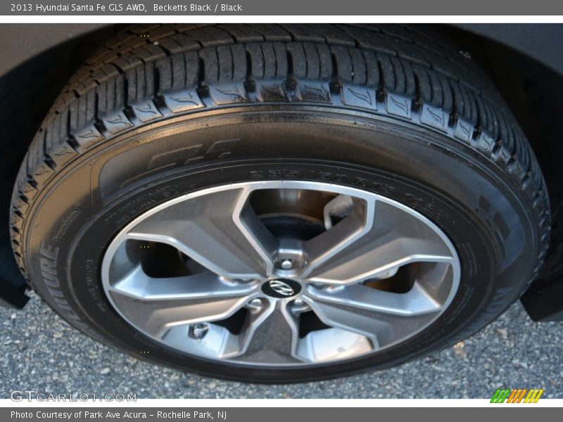 Becketts Black / Black 2013 Hyundai Santa Fe GLS AWD