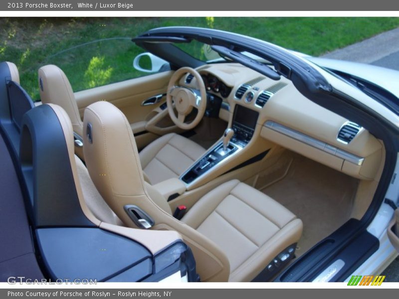 Dashboard of 2013 Boxster 