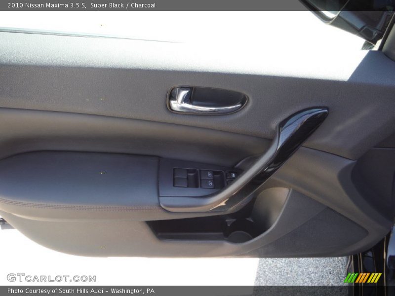 Super Black / Charcoal 2010 Nissan Maxima 3.5 S