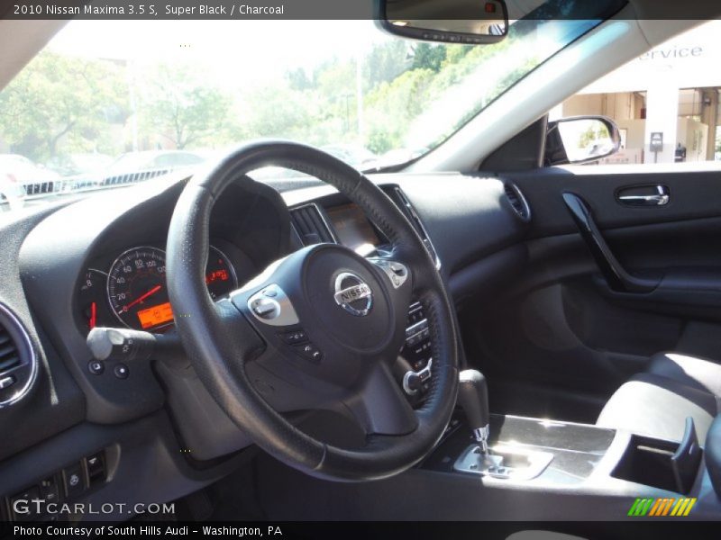 Super Black / Charcoal 2010 Nissan Maxima 3.5 S
