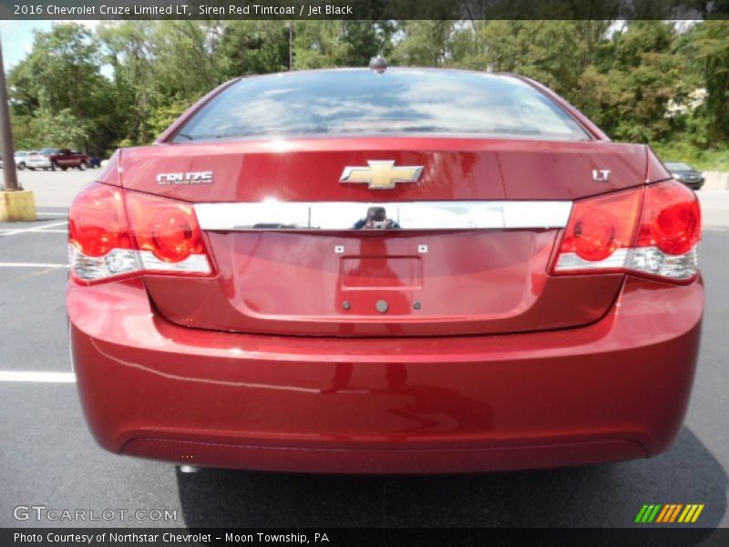 Siren Red Tintcoat / Jet Black 2016 Chevrolet Cruze Limited LT