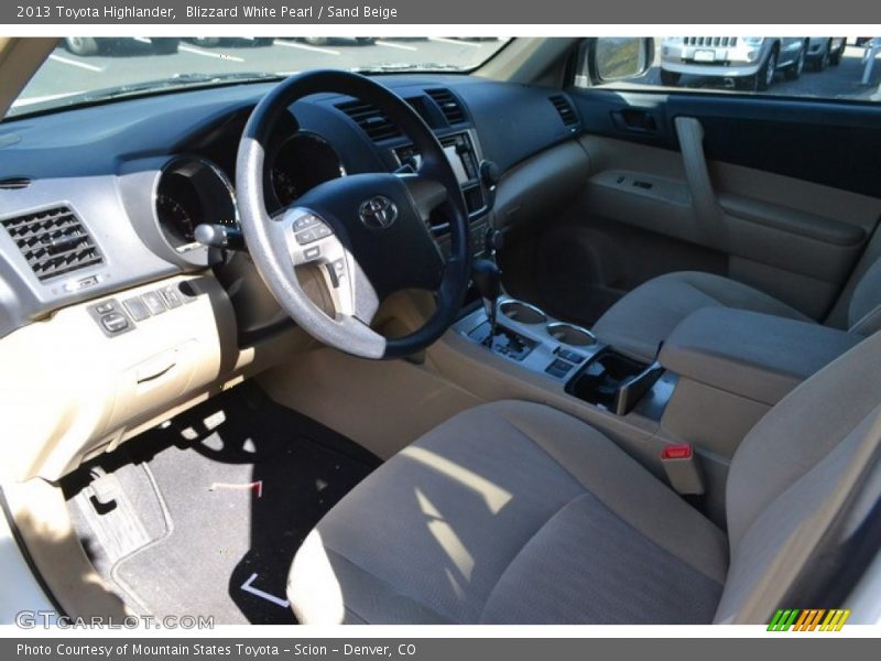 Blizzard White Pearl / Sand Beige 2013 Toyota Highlander