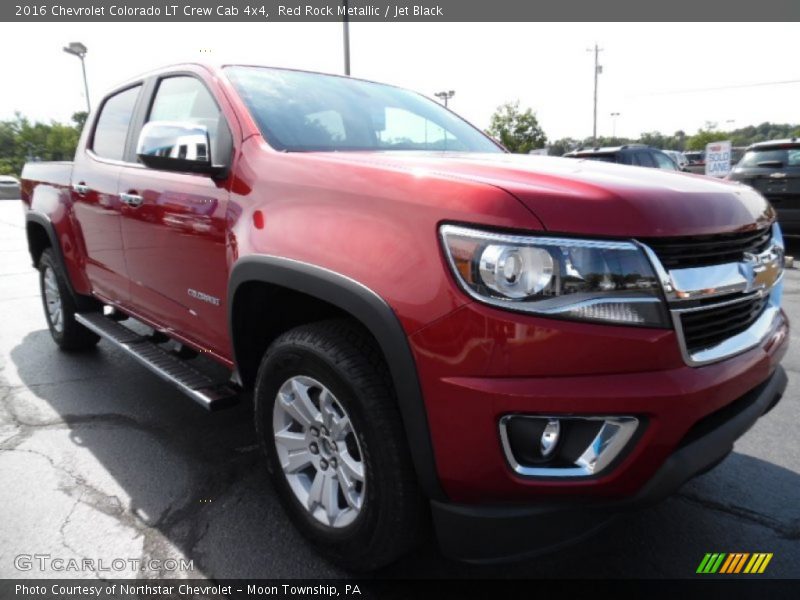 Front 3/4 View of 2016 Colorado LT Crew Cab 4x4