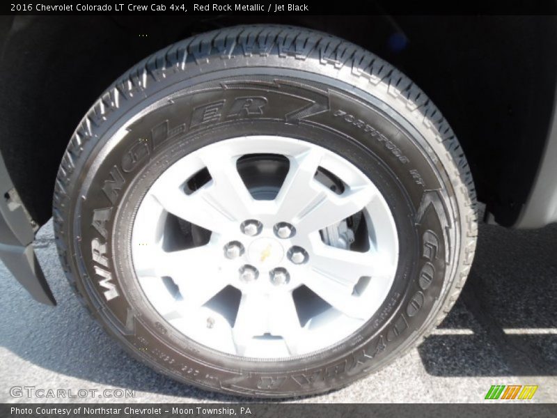 Red Rock Metallic / Jet Black 2016 Chevrolet Colorado LT Crew Cab 4x4