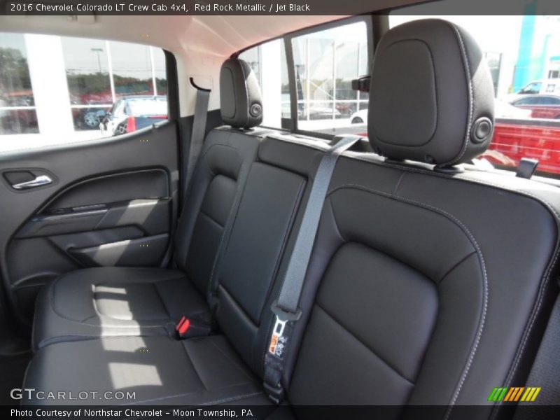 Red Rock Metallic / Jet Black 2016 Chevrolet Colorado LT Crew Cab 4x4