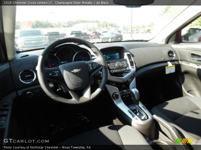 Champagne Silver Metallic / Jet Black 2016 Chevrolet Cruze Limited LT