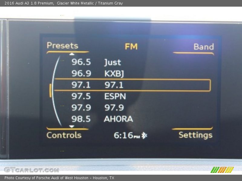 Glacier White Metallic / Titanium Gray 2016 Audi A3 1.8 Premium