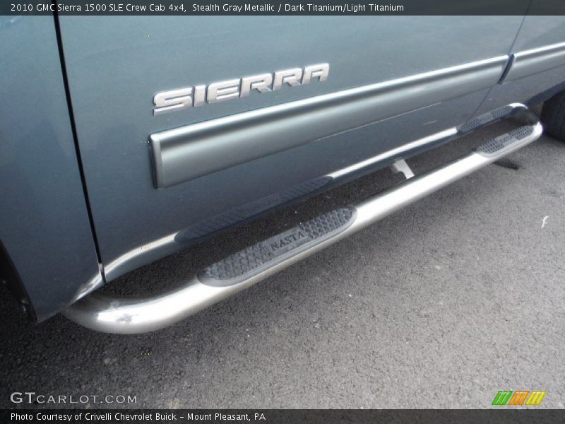 Stealth Gray Metallic / Dark Titanium/Light Titanium 2010 GMC Sierra 1500 SLE Crew Cab 4x4