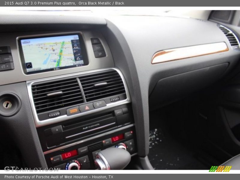 Orca Black Metallic / Black 2015 Audi Q7 3.0 Premium Plus quattro