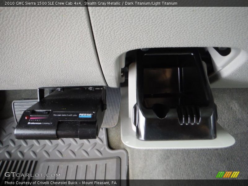 Stealth Gray Metallic / Dark Titanium/Light Titanium 2010 GMC Sierra 1500 SLE Crew Cab 4x4