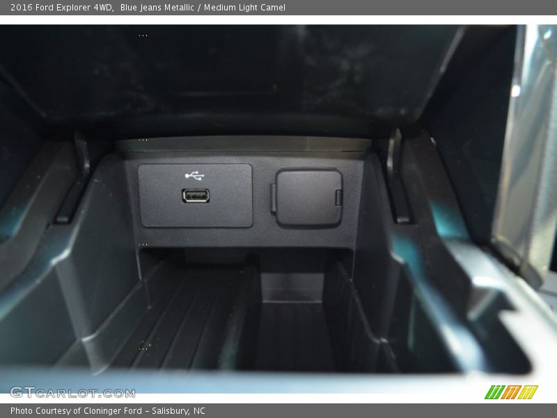 Blue Jeans Metallic / Medium Light Camel 2016 Ford Explorer 4WD