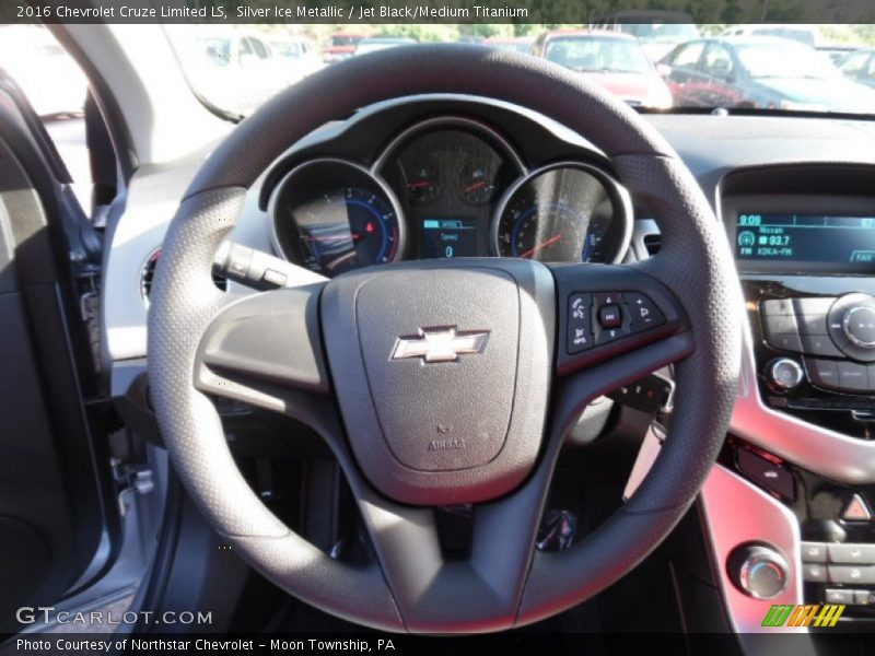 Silver Ice Metallic / Jet Black/Medium Titanium 2016 Chevrolet Cruze Limited LS
