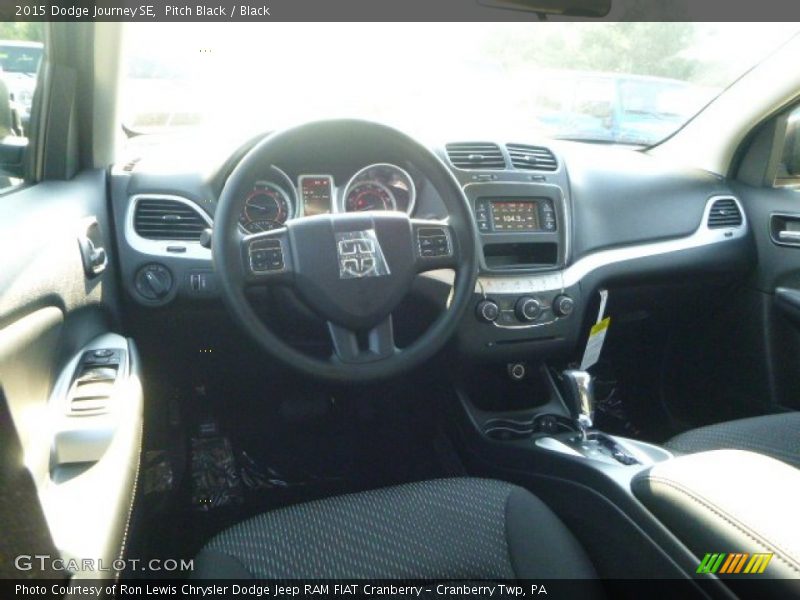 Pitch Black / Black 2015 Dodge Journey SE