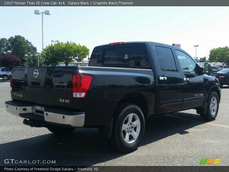 Galaxy Black / Graphite Black/Titanium 2007 Nissan Titan SE Crew Cab 4x4