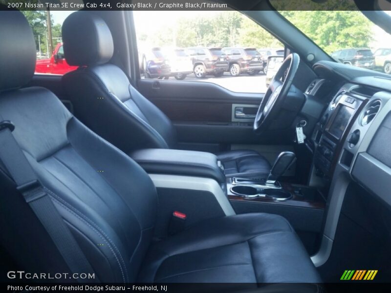 Galaxy Black / Graphite Black/Titanium 2007 Nissan Titan SE Crew Cab 4x4