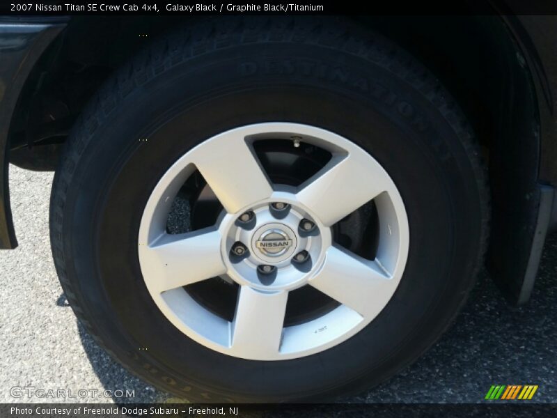 Galaxy Black / Graphite Black/Titanium 2007 Nissan Titan SE Crew Cab 4x4