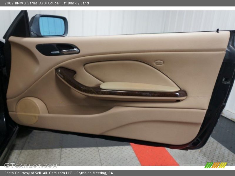Jet Black / Sand 2002 BMW 3 Series 330i Coupe
