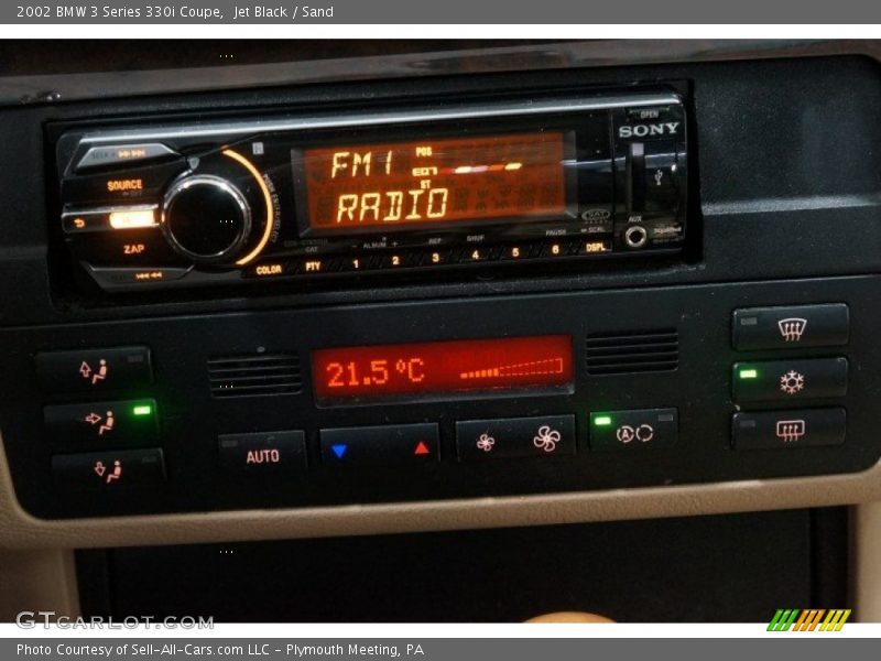 Jet Black / Sand 2002 BMW 3 Series 330i Coupe