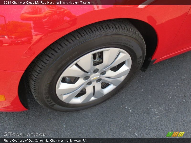 Red Hot / Jet Black/Medium Titanium 2014 Chevrolet Cruze LS