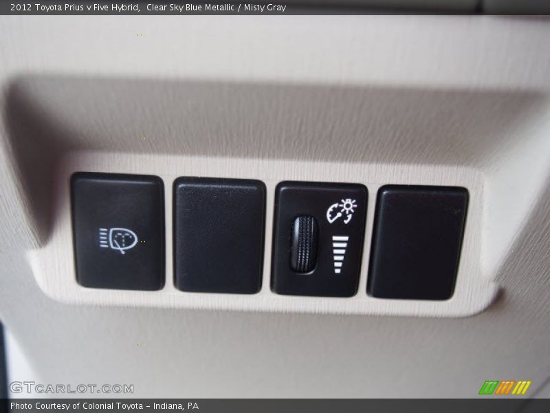 Clear Sky Blue Metallic / Misty Gray 2012 Toyota Prius v Five Hybrid