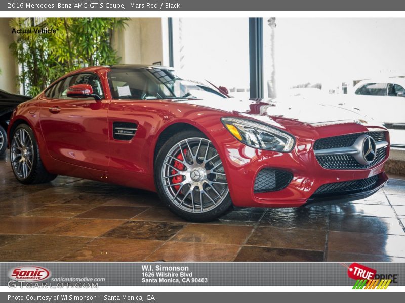 Mars Red / Black 2016 Mercedes-Benz AMG GT S Coupe