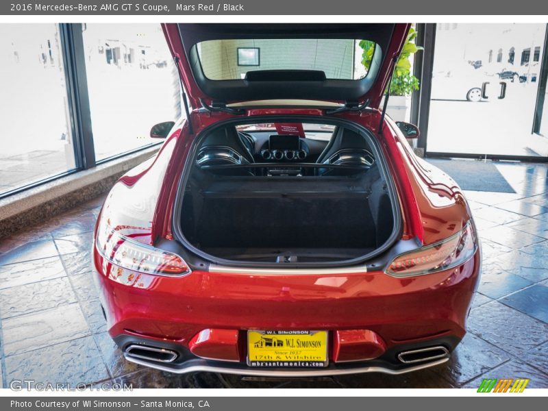 Mars Red / Black 2016 Mercedes-Benz AMG GT S Coupe