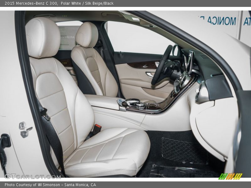 Polar White / Silk Beige/Black 2015 Mercedes-Benz C 300