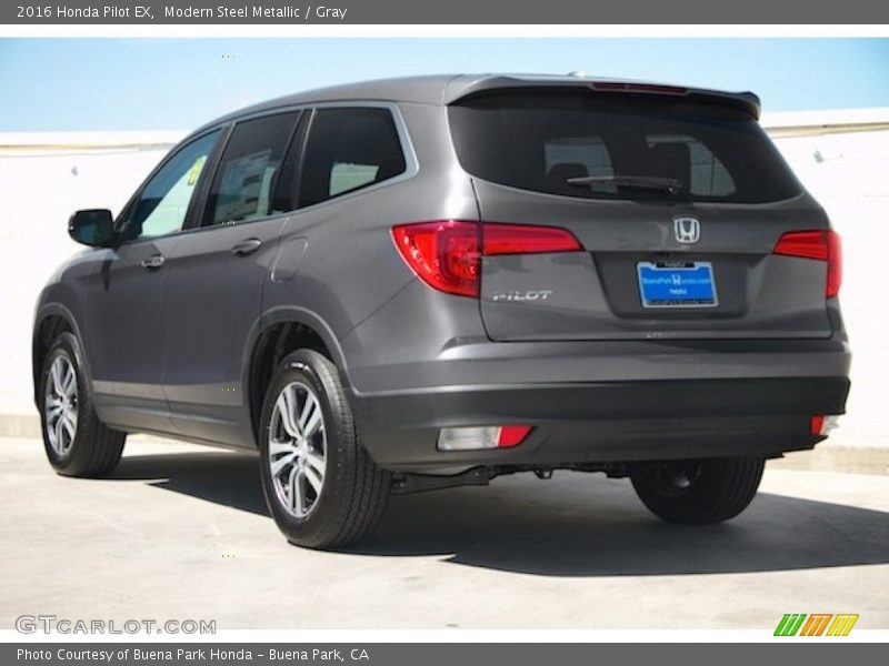 Modern Steel Metallic / Gray 2016 Honda Pilot EX
