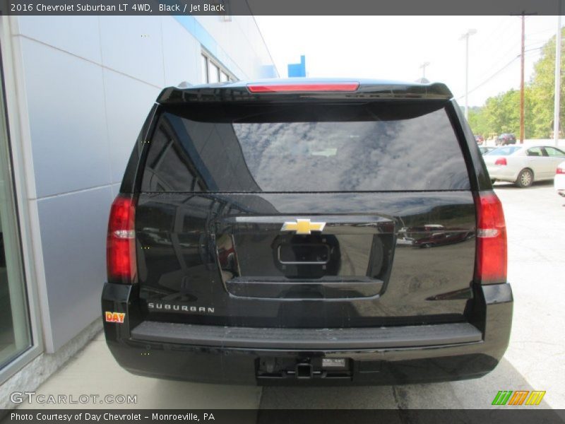 Black / Jet Black 2016 Chevrolet Suburban LT 4WD