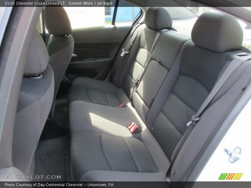Summit White / Jet Black 2016 Chevrolet Cruze Limited LT