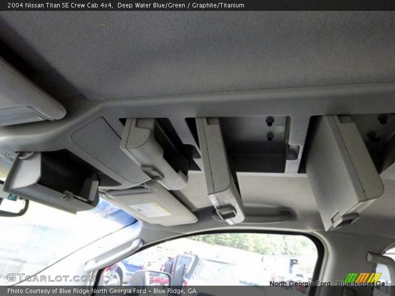 Deep Water Blue/Green / Graphite/Titanium 2004 Nissan Titan SE Crew Cab 4x4