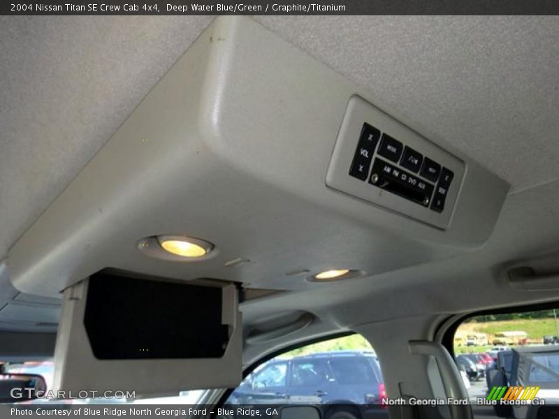 Deep Water Blue/Green / Graphite/Titanium 2004 Nissan Titan SE Crew Cab 4x4