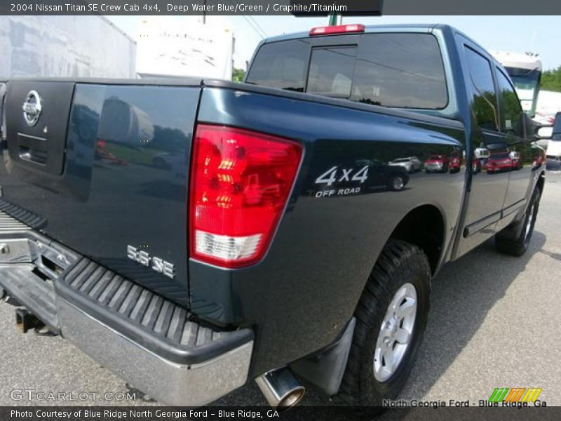 Deep Water Blue/Green / Graphite/Titanium 2004 Nissan Titan SE Crew Cab 4x4