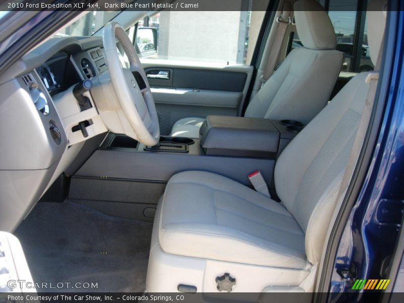 Dark Blue Pearl Metallic / Camel 2010 Ford Expedition XLT 4x4