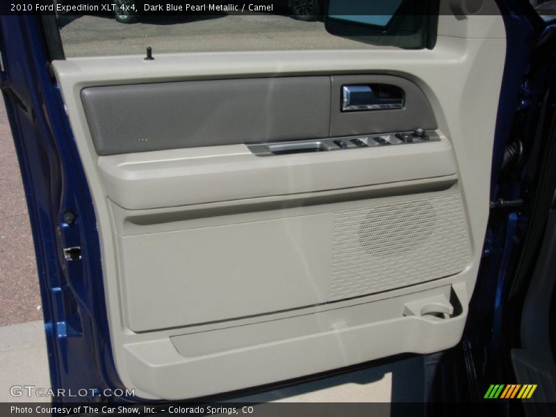Dark Blue Pearl Metallic / Camel 2010 Ford Expedition XLT 4x4