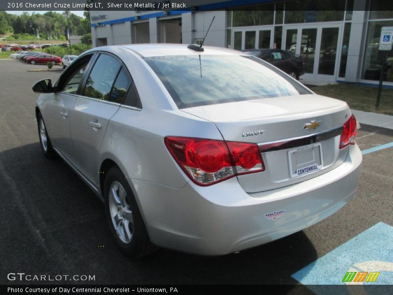 Silver Ice Metallic / Jet Black 2016 Chevrolet Cruze Limited LT