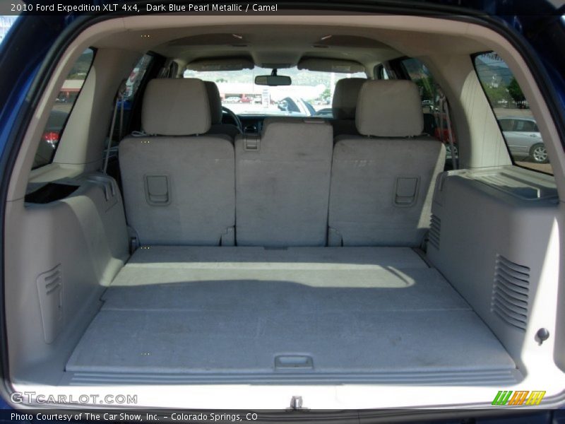 Dark Blue Pearl Metallic / Camel 2010 Ford Expedition XLT 4x4