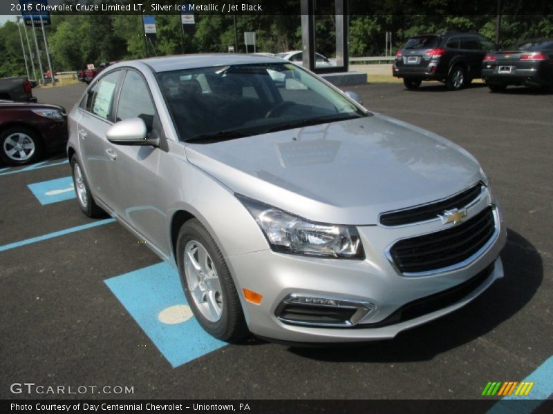 Silver Ice Metallic / Jet Black 2016 Chevrolet Cruze Limited LT