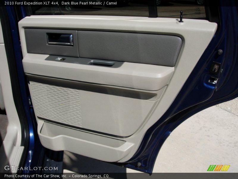 Dark Blue Pearl Metallic / Camel 2010 Ford Expedition XLT 4x4
