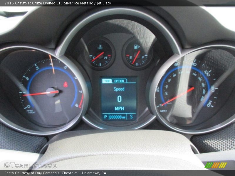 Silver Ice Metallic / Jet Black 2016 Chevrolet Cruze Limited LT